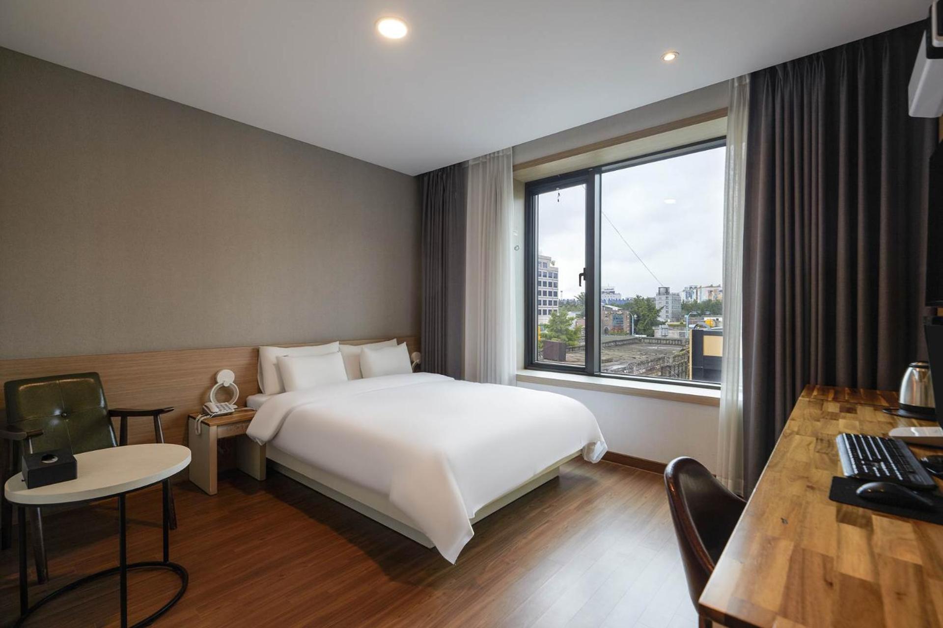 Incheon Blue Marine Hotel Екстериор снимка