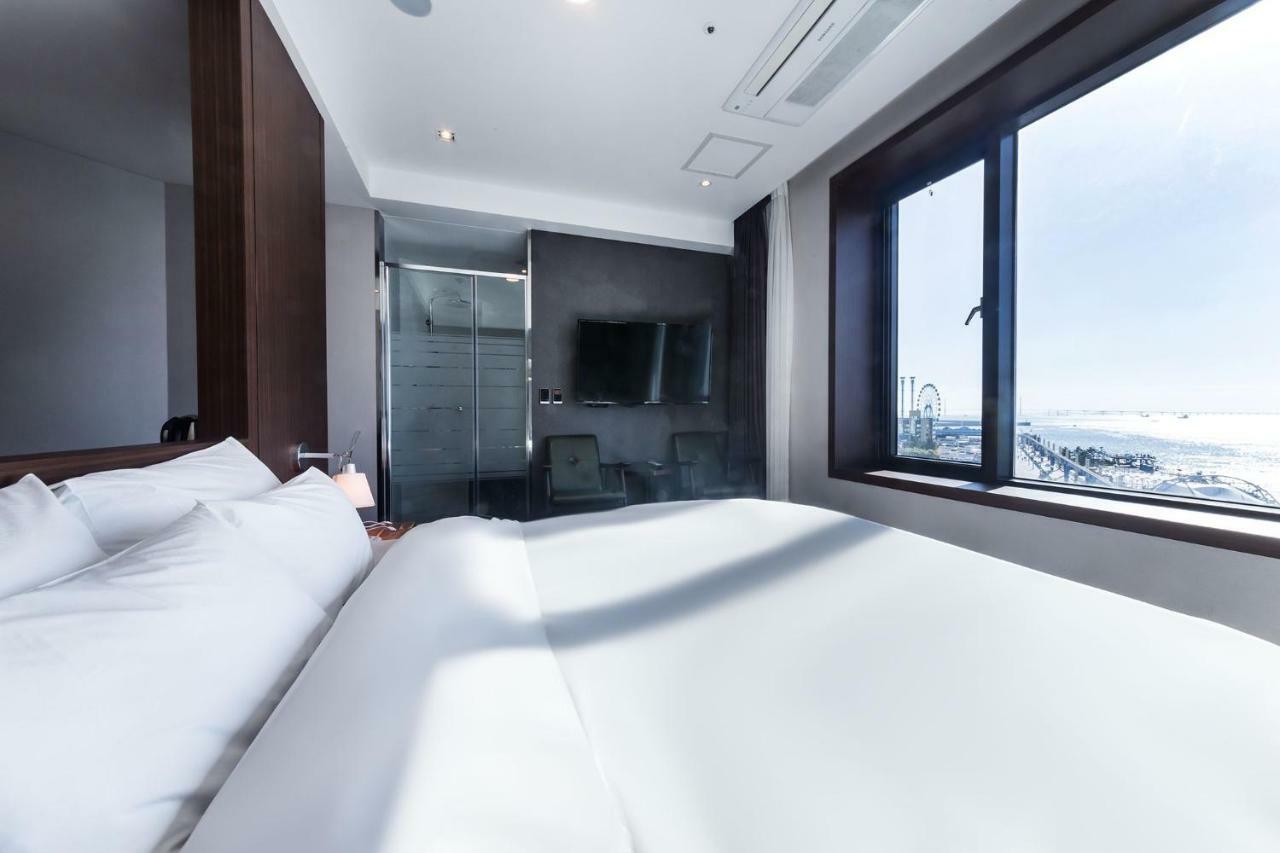 Incheon Blue Marine Hotel Екстериор снимка