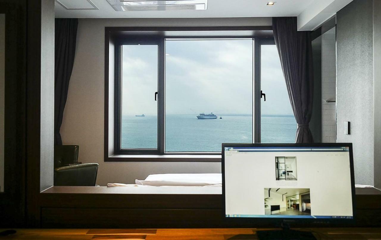Incheon Blue Marine Hotel Екстериор снимка