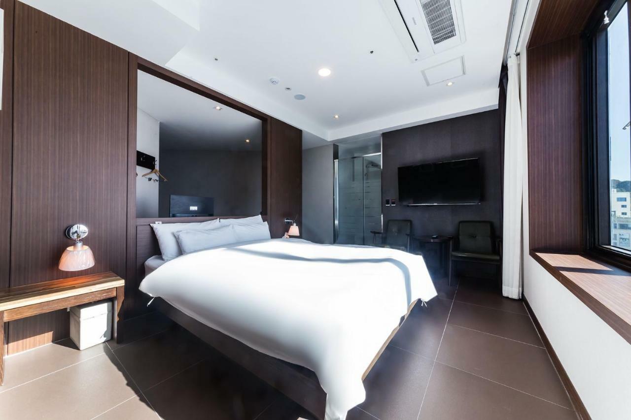 Incheon Blue Marine Hotel Екстериор снимка