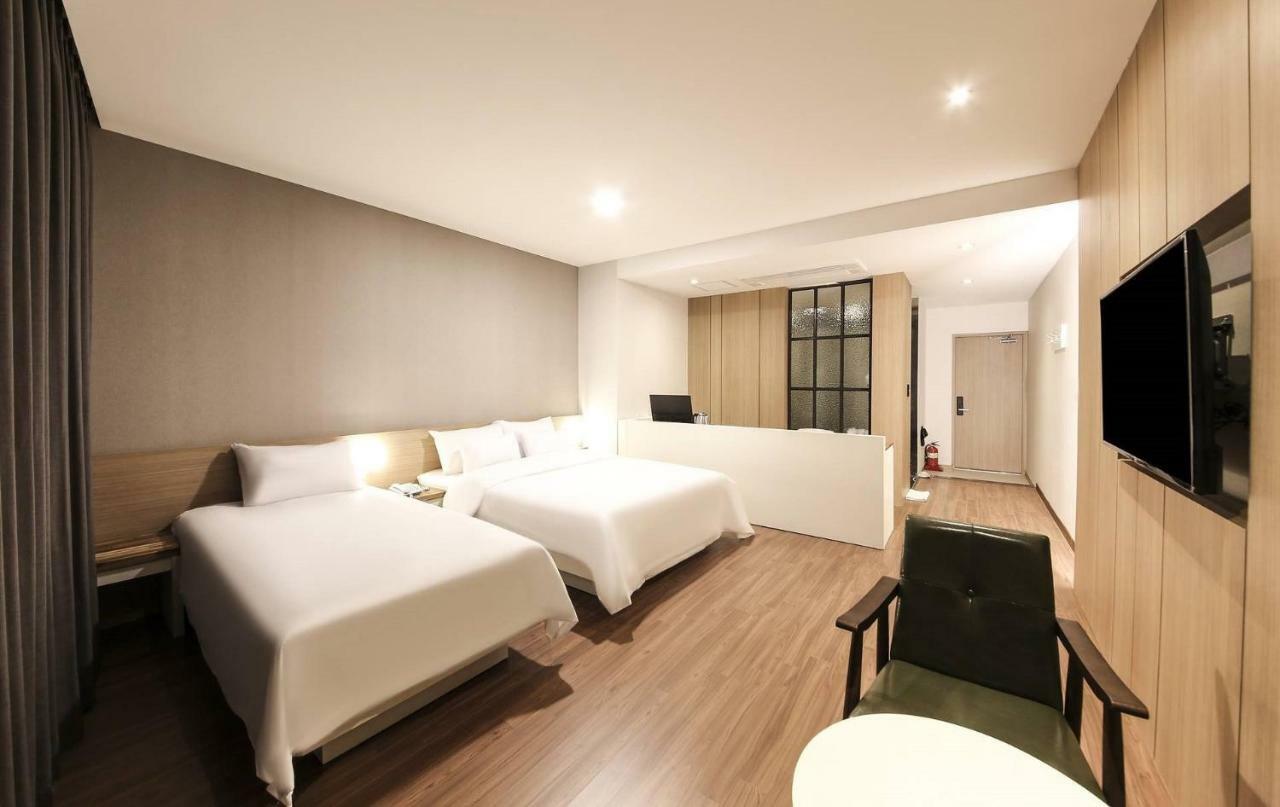 Incheon Blue Marine Hotel Екстериор снимка